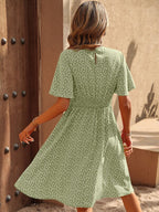 Vestido Midi Com Lastex E Estampa Floral Minimalista Casual