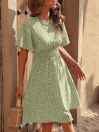 Vestido Midi Com Lastex E Estampa Floral Minimalista Casual