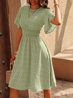 Vestido Midi Com Lastex E Estampa Floral Minimalista Casual