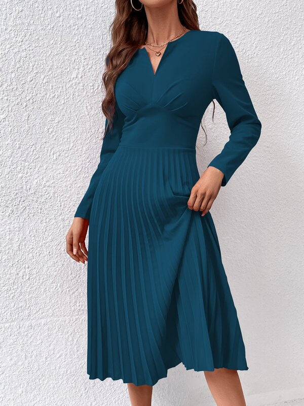 Vestido Midi Manga Longa Acinturado Com Saia Plissada