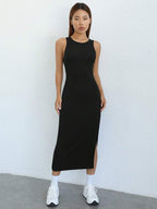 Vestido Midi Regata Ajustado Com Fenda Estilo Minimalista