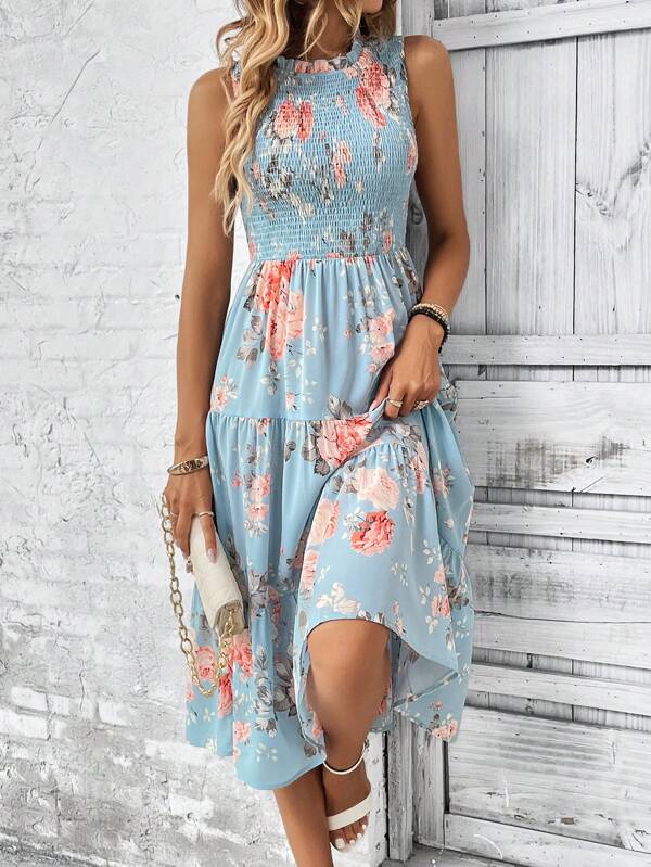 Vestido Midi Com Lastex E Estampa Floral Delicada