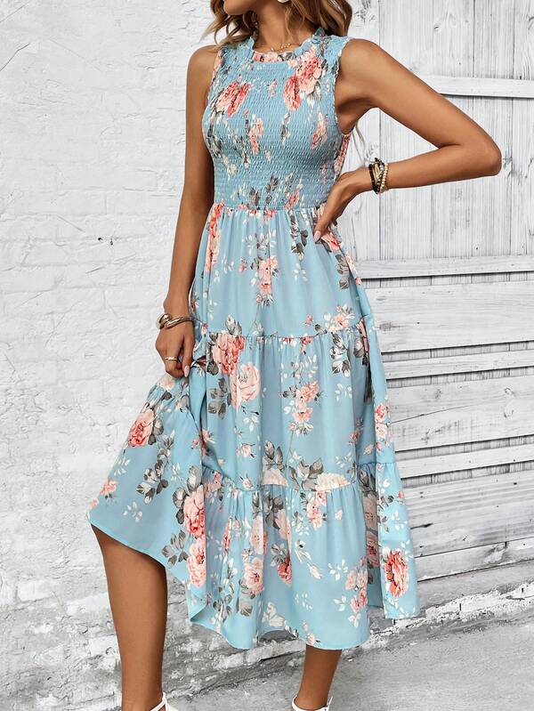 Vestido Midi Com Lastex E Estampa Floral Delicada
