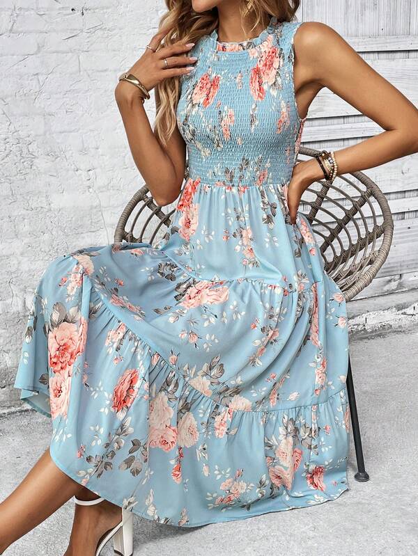 Vestido Midi Com Lastex E Estampa Floral Delicada