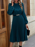 Vestido Midi Plissado Com Manga Longa E Cintura Marcada