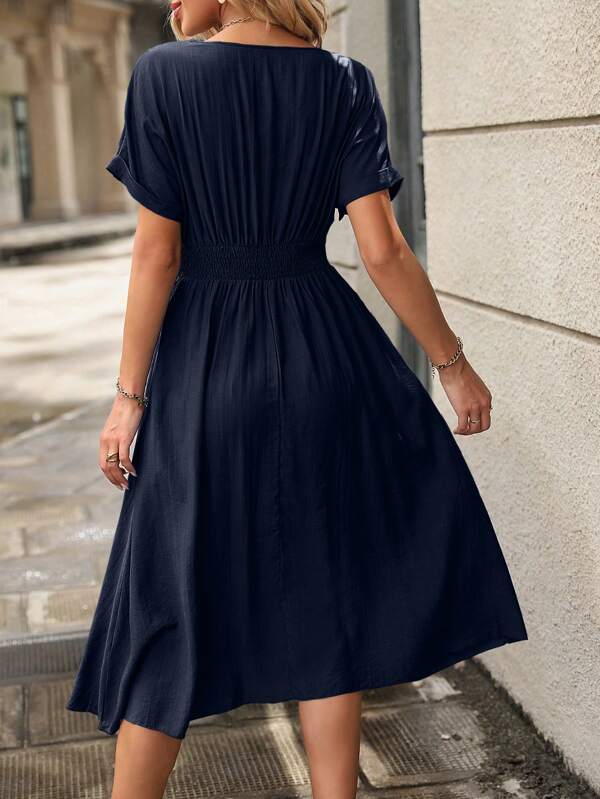 Vestido Midi Evasê Acinturado Com Botões Estilo Casual
