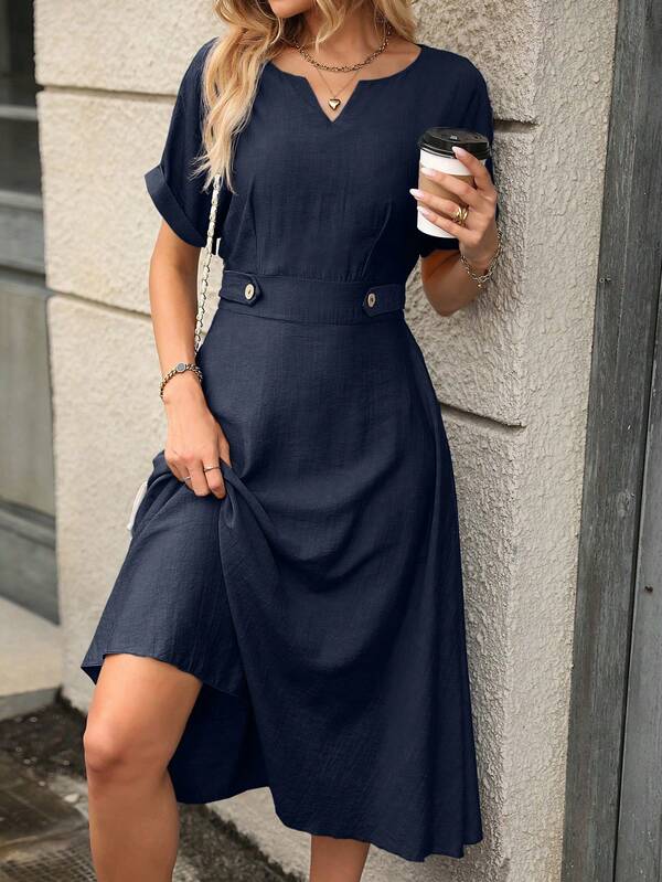Vestido Midi Evasê Acinturado Com Botões Estilo Casual