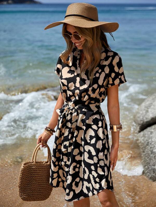 Vestido Midi Acinturado Com Faixa E Estampa Animal Boho