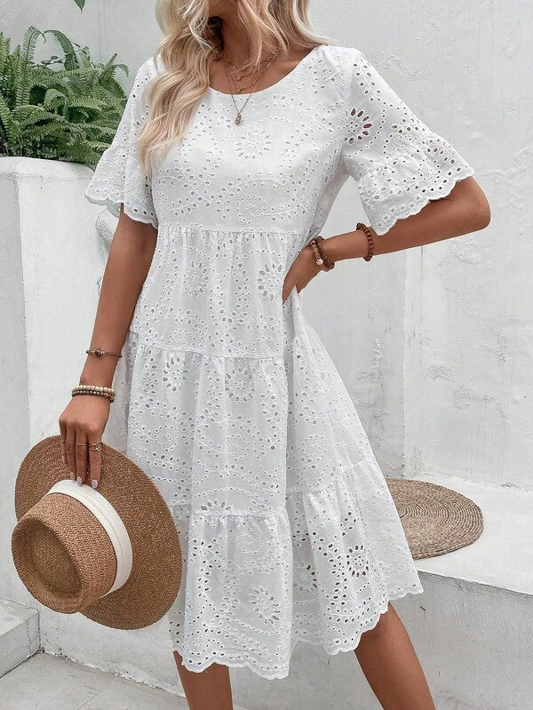 Vestido Midi Em Laise Com Recortes Estilo Romântico