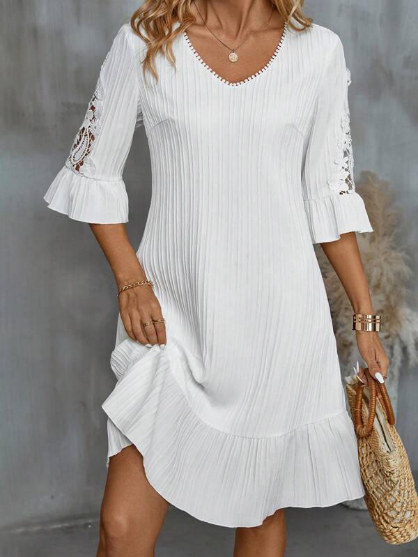 Vestido Midi Canelado Decote V Com Renda Estilo Romântico