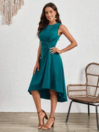 Vestido Midi Sem Manga Com Franzido E Barra Assimétrica