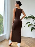 Vestido Midi Regata Acinturado Com Fenda Minimalista