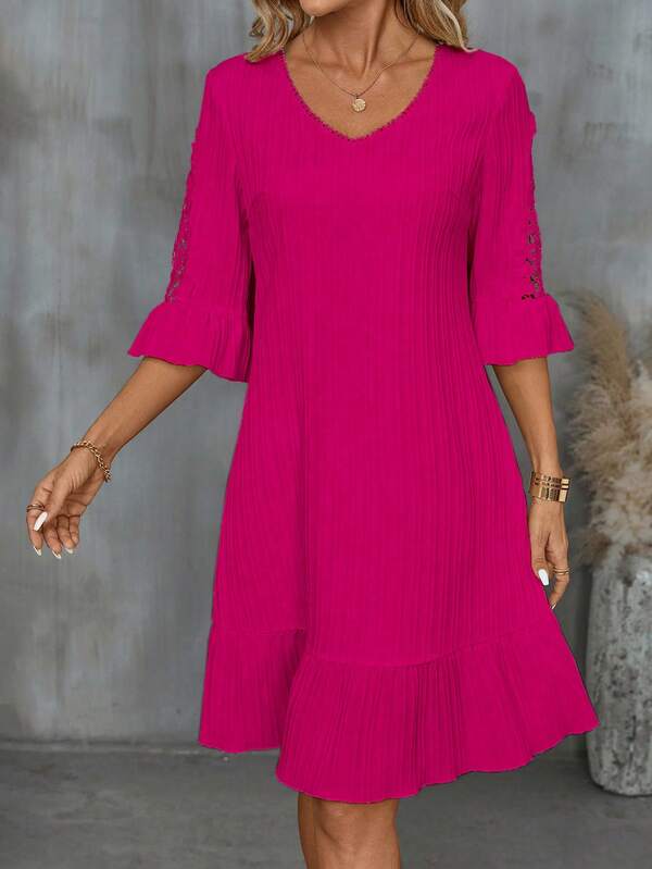 Vestido Midi Canelado Decote V Com Renda Estilo Romântico
