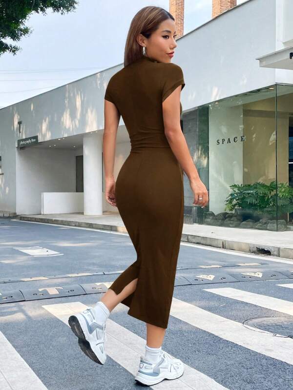Vestido Midi Acinturado Com Franzido Estilo Minimalista