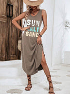 Vestido Midi Regata Com Fenda Lateral E Estampa Lettering