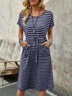 Vestido Midi Listrado Com Amarração E Bolsos Estilo Casual