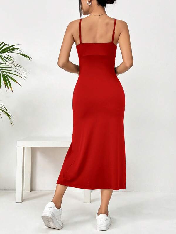 Vestido Midi Alças Finas Acinturado Com Fenda Elegante