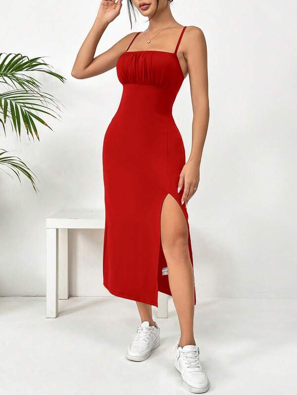 Vestido Midi Alças Finas Acinturado Com Fenda Elegante