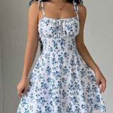 Vestido Curto Acinturado Com Alças E Estampa Floral