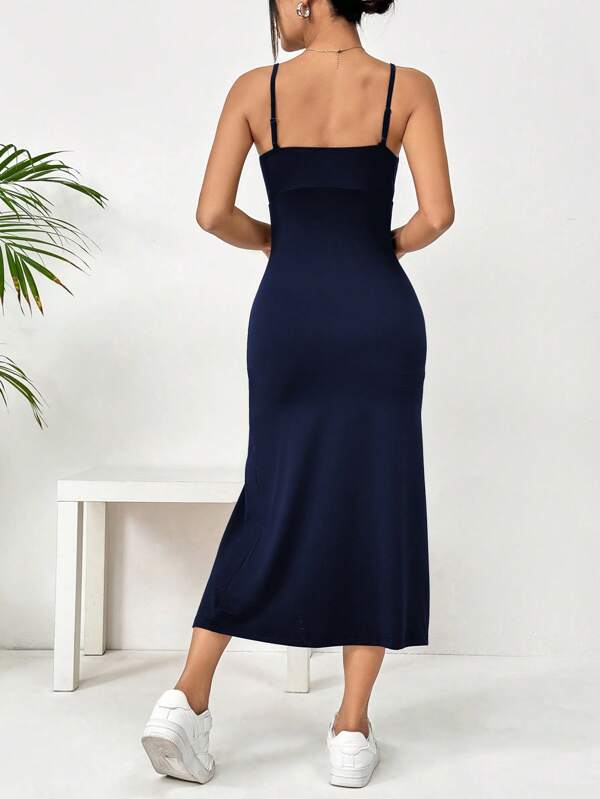 Vestido Midi Alças Finas Acinturado Com Fenda Elegante