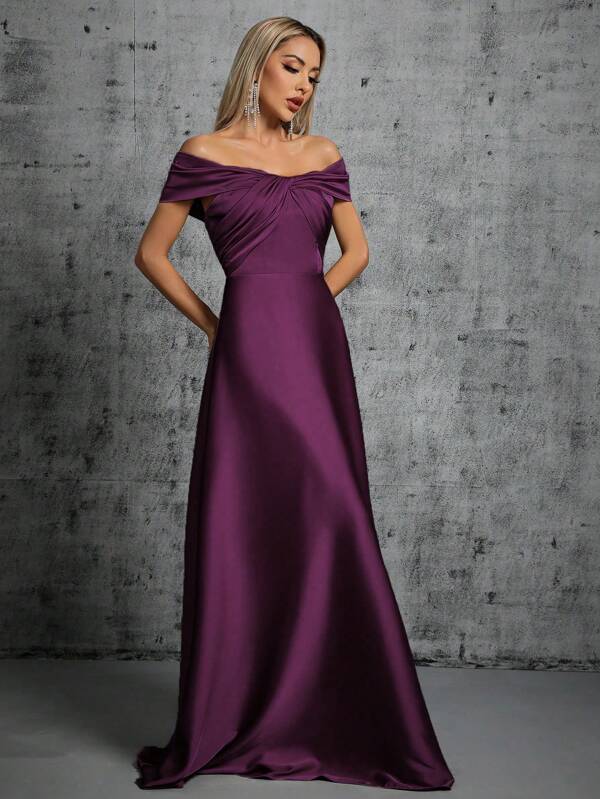Vestido Longo Ombro A Ombro Com Torcido Frontal