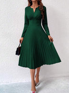 Vestido Midi Manga Longa Acinturado Com Saia Plissada