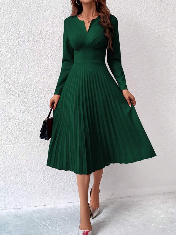 Vestido Midi Manga Longa Acinturado Com Saia Plissada