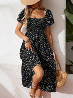 Vestido Midi Com Lastex E Estampa Delicada Floral