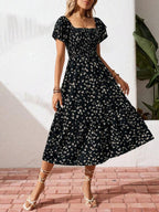 Vestido Midi Com Lastex E Estampa Delicada Floral