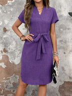 Vestido Curto Decote V Com Faixa Acinturada Estilo Casual