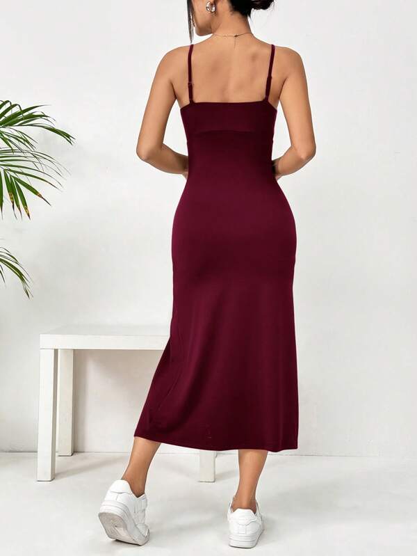 Vestido Midi Alças Finas Acinturado Com Fenda Elegante