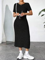 Vestido Midi Canelado Ajustado Manga Curta Estilo Minimalista