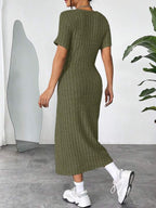 Vestido Midi Canelado Ajustado Manga Curta Estilo Minimalista