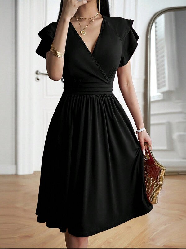 Vestido Midi Transpassado Acinturado Com Babados Elegante