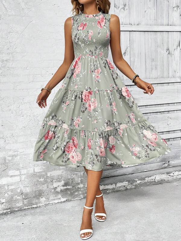 Vestido Midi Com Lastex E Estampa Floral Delicada
