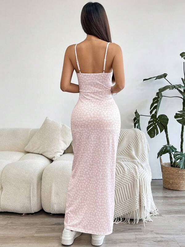 Vestido Longo Com Recorte E Amarração Estampa Floral