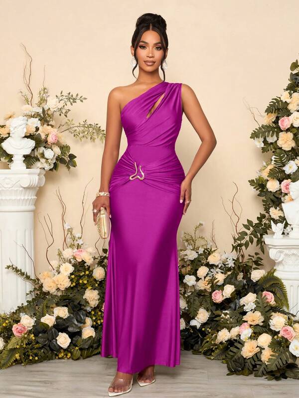 Vestido Longo Ombro Único Com Drapeado E Fivela