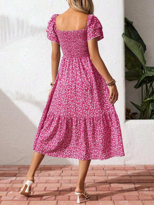 Vestido Midi Com Lastex E Estampa Floral Romântica