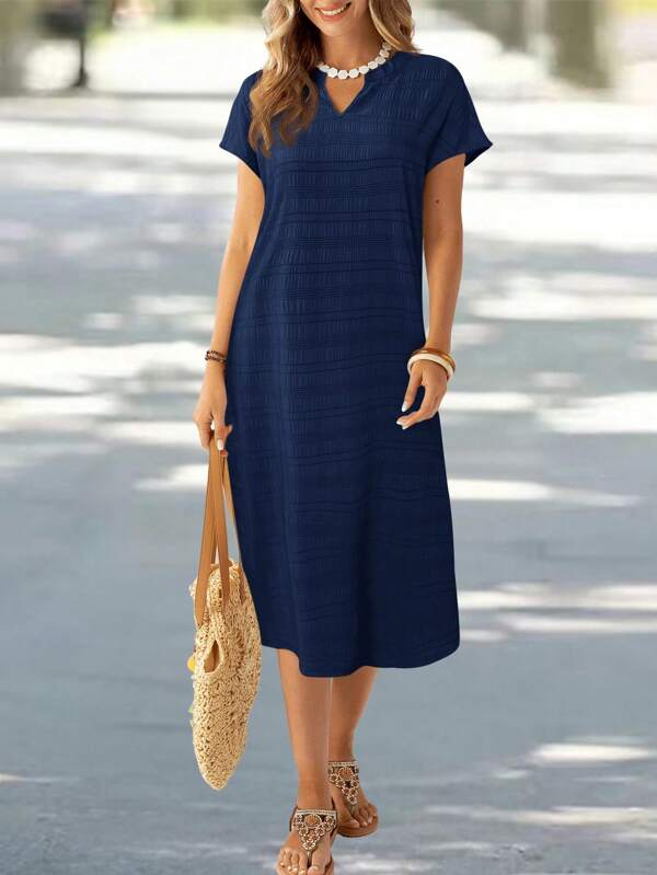 Vestido Midi Soltinho Decote V Estampa Listrada Casual