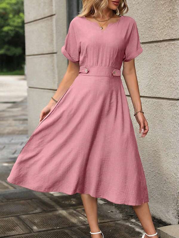Vestido Midi Evasê Acinturado Com Botões Estilo Casual