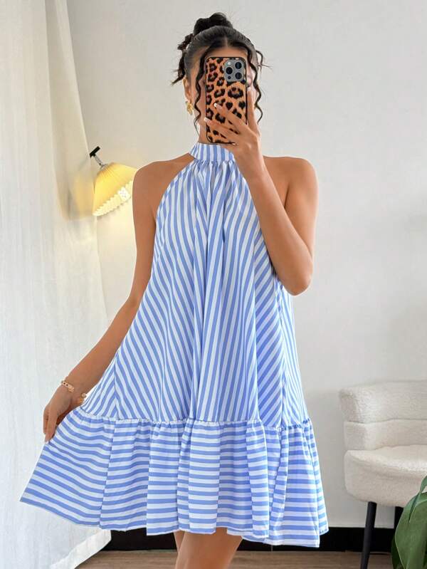 Vestido Curto Frente Única Com Babados Listrado