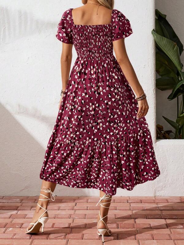 Vestido Midi Com Lastex E Estampa Delicada Floral