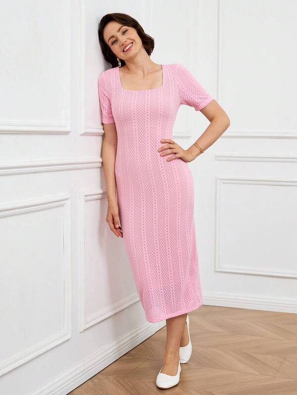Vestido Midi Ajustado Em Tricot Vazado Manga Curta