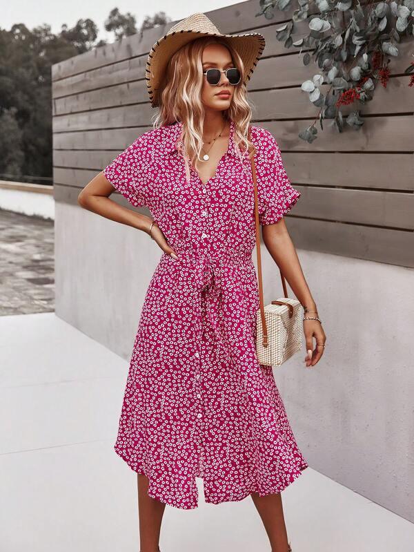 Vestido Midi Com Faixa E Estampa Floral Delicada