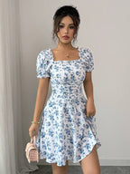 Vestido Curto Manga Bufante Franzido Floral Romântico