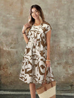 Vestido Midi Soltinho Com Recortes Estampa Abstrata Casual