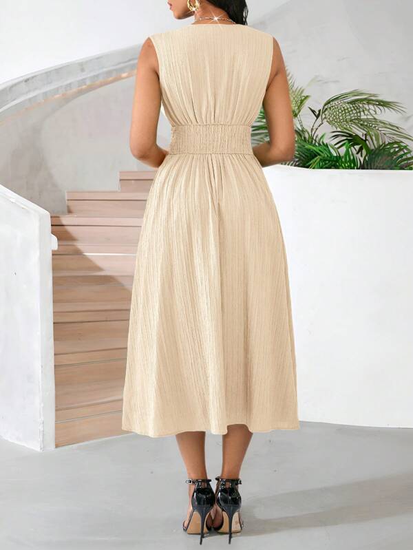 Vestido Midi Evasê Com Decote Transpassado Plissado