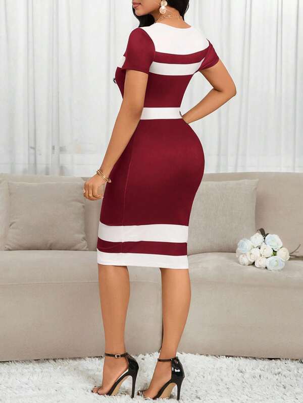 Vestido Midi Ajustado Com Recortes Animal Print