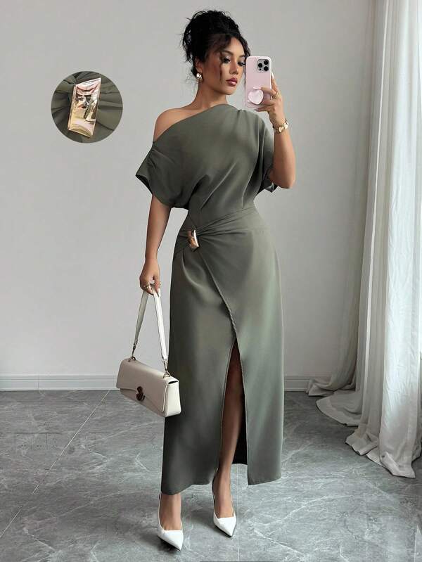 Vestido Longo Ombro Único Com Drapeado E Fenda