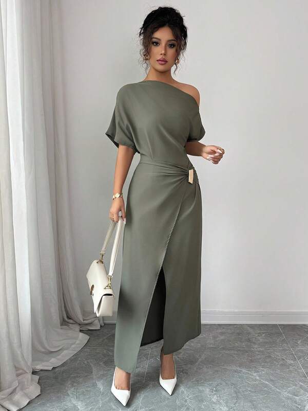 Vestido Longo Ombro Único Com Drapeado E Fenda